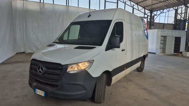 Mercedes-Benz SPRINTER — sprzedane na aukcji