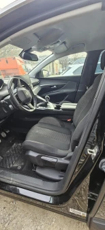 SPRZEDANY Peugeot 5008 PureTech 130 Stop & Start Active Business-Paket