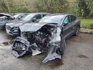 Ford Mustang Mach-E 91kWh 258kW Extended Range Premium AWD 5d !!Damaged car!!