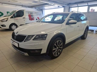 Octavia Combi  (5E5)(03.2017->) Oct.Com.2.0TDI 184 Sco. 4x4 AT