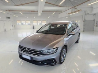 VOLKSWAGEN PASSAT / 2019 / 5P / STATION WAGON VAR. 1.4 PLUG IN HYBRID GTE DSG