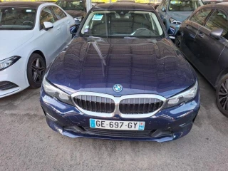 BMW Série 3 Berline / 2018 / 4P / Berline 330e 292ch Business Design BVA8 Hybride