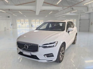 VOLVO XC60 / 2017 / 5P / SUV T6 PLUG-IN AWD AUTO RECHARGE INS. EXP