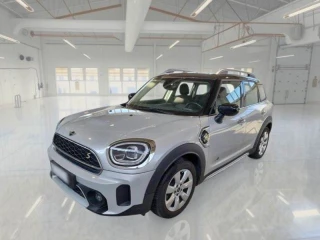 MINI COUNTRYMAN / 2020 / 5P / BERLINA COOPER S E ALL4 BUSINESS AUTOM.