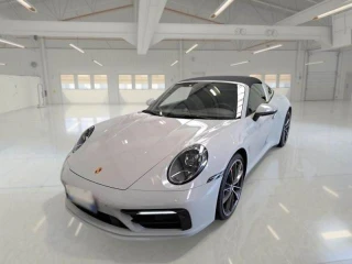 PORSCHE 911 / 2018 / 2P / SPIDER TARGA 4S