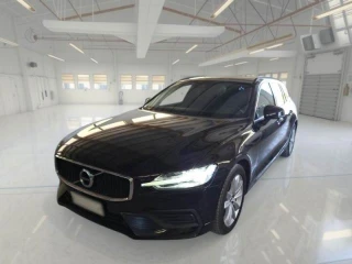 VOLVO V60 / 2019 / 5P / STATION WAGON B4 D AUTOM.MOM.BUSINESS PRO