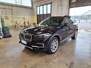 BMW X5 / 2018 / 5P / SUV XDRIVE 25D XLINE AUTOM.