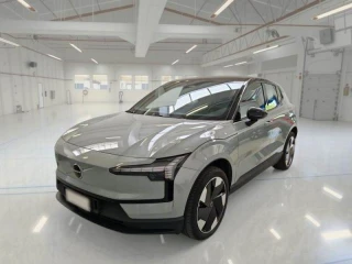 VOLVO EX30 / 2023 / 5P / SUV SINGLE MOTOR EXTENDED RANGE PLUS