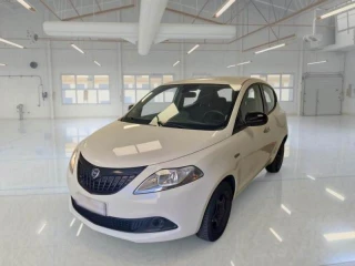 LANCIA YPSILON / 2021 / 5P / BERLINA 1.0 FIREFLY 70CV HYBRID ORO