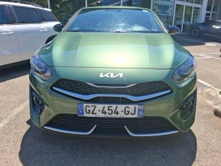 KIA ProCeed / 2021 / 5P / Break 1.5 T-GDI 140 GT LINE BUSINESS DCT7