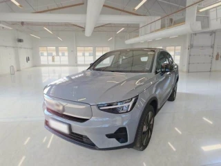 VOLVO C40 / 2021 / 5P / CROSSOVER SINGLE MOTOR EXTENDED RANGE CORE