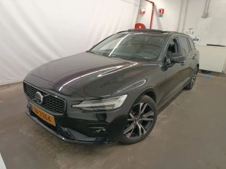 VOLVO V60 DIESEL - 2022 2.0 B4 197hp Ultimate Dark 5d