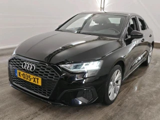 Audi A3 Limousine 35 TFSI S tronic Pro Line 4d