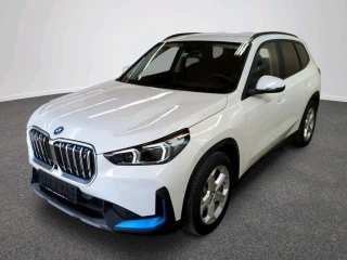 Baureihe iX1 30 xDrive 64kWh