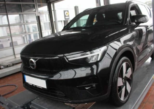 VOLVO XC40 Recharge 69 kWh Single Motor Ultimate 5d 170kW