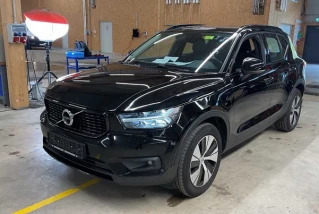 XC40 R Design Expression Recharge Plug-In Hybrid 2WD 1.5 T5 192KW AT7 E6d