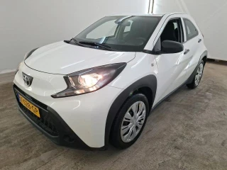 Toyota AYGO X 1.0 VVT-i MT 5d