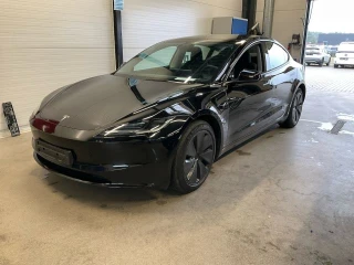 TESLA MODEL 3 LONG RANGE 4WD UA!'