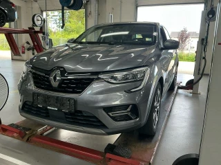 RENAULT ARKANA 1.3 TCe 140 EDC Intens UA!'