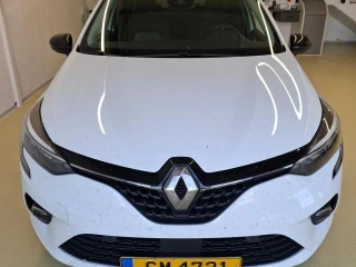 RENAULT CLIO 1.5 BLUE DCI LIMITED #3 100 CV Park Pack 2; Navigation 1; LED fog headlights; Temporary spare wheel