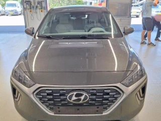 HYUNDAI IONIQ 1.6 PLUG-IN HYBRID SHINE 105 CV Metallic paint; GPS