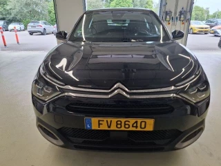 CITROËN C4 1.2 PURETECH SHINE PACK 131 CV Metallic paint;