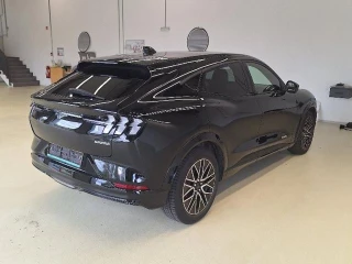 FORD MUSTANG MACH-E 99KWH EXT. RANG 294 CV Pack Technologie Plus pour RWD; Toit panoramique fixe; GPS