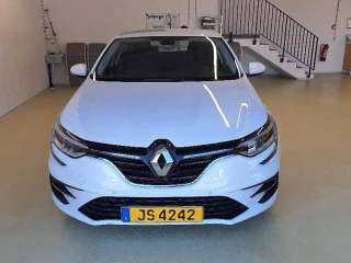 RENAULT MEGANE 1.5 BLUE DCI EQUILIBRE 116 CV Business Pack