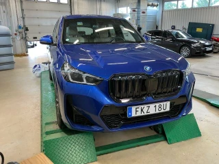 BMW IX1 xDrive30 306hk M Sport Innovation Läder H/K Drag