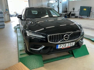 VOLVO V60 Recharge T6 340hk AWD Inscription Exp Drag