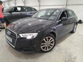 AUDI A3 Sportback 35 TFSI 150ch CoD Business line S tronic 7