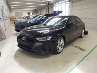 AUDI A4 35 TDI S TRONIC LINE