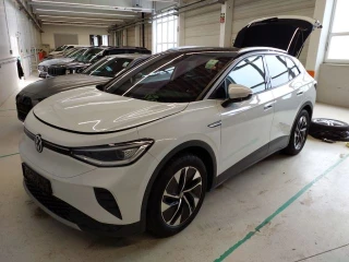 VOLKSWAGEN ID.4 PRO PERFORMANCE BUSINESS