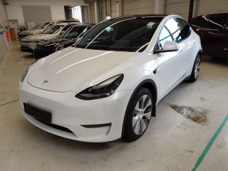 TESLA MODEL Y MAXIMALE REICHWEITEALLRADANTR.DUALMOTOR