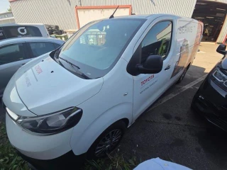 TOYOTA Proace 2.0 D-4d 122 Furgon Brygadowy Active Med