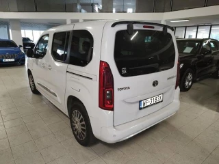 TOYOTA PROACE CITY V 1.5 D-4D 100 HP STANDARD BUSINESS