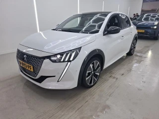 PEUGEOT e-208 GT 50kWh 136