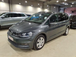 VOLKSWAGEN TOURAN DIESEL - 2015 1.6 TDi SCR Trendline DSG (EU6.2) STOCK