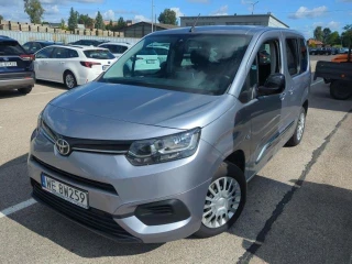 TOYOTA Proace City Ver 1.5 D-4d 100km Standard Business