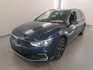 VOLKSWAGEN Passat 1.4 TSI MSQ VARIANT GTE BUSINESS