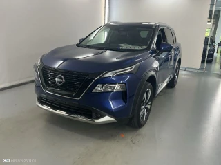 NISSAN X-TRAIL 1.5 HEV E-4ORCE 213 TEKNA