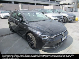 VOLKSWAGEN GOLF 2.0 TDI SCR 110KW Style DSG Hatchback 5-door (Euro 6D)