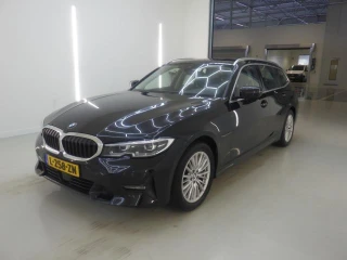 BMW 3 Serie Touring 318iA Business Edition Model Sport Line 5d