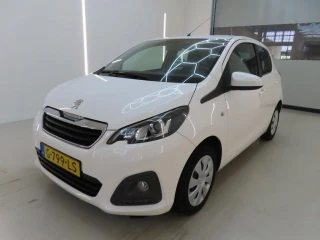PEUGEOT 108 Active 1.0 e-VTi 72pk Pack Premium 5d