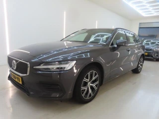 VOLVO V60 B4 Automaat Core 5d