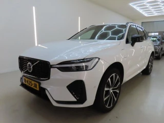 VOLVO XC60 T6 AWD Plug-in hybrid Plus - Dark
