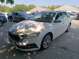 SKODA Octavia 2.0 TDI 150H  P STYLE COMBI