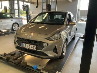 HYUNDAI I10 1,0 MPi Essential 5d UA!'