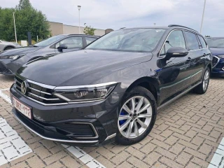 VOLKSWAGEN PASSAT VARIANT 1.4 TSI MSQ GTE BUSINESS