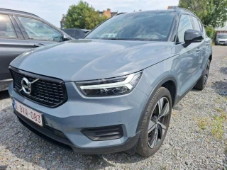 VOLVO XC40 1.5 T4 PHEV R-DESIGN DCT